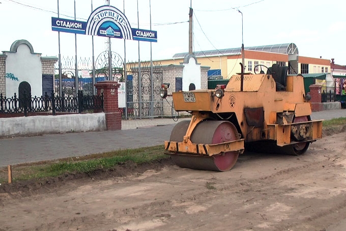 Рядом со стадионом «Торпедо» развернулось строительство автомобильной парковки
