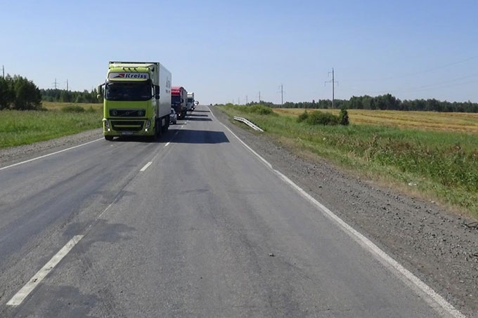 При столкновении сразу пяти автомобилей пострадала девочка