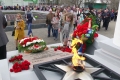 Шадринцы возложили цветы и венки к Вечному огню