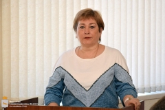 9      ,    