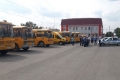 Сотрудники ГИБДД проводят проверки школьных автобусов