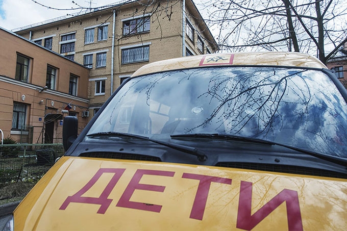 Губернатор поручил провести проверки в детских домах и герантологических центрах