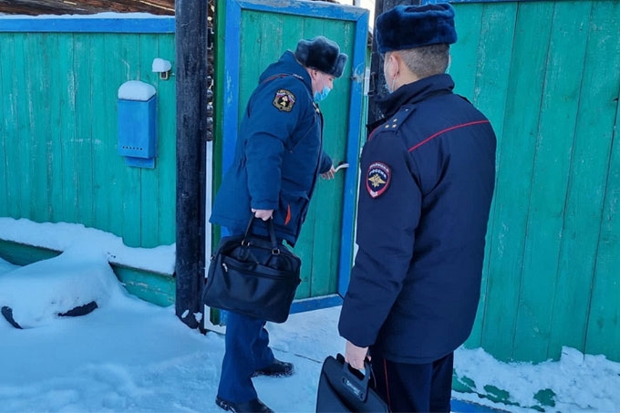 Полицейские напоминают гражданам о необходимости соблюдения мер пожарной безопасности