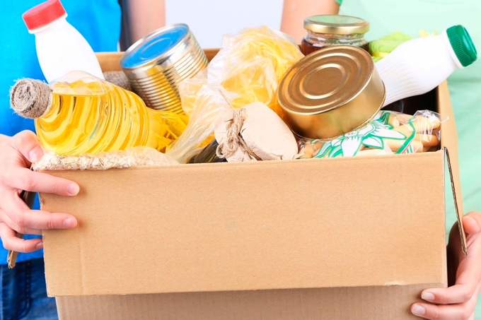 Нуждающимся семьям выдадут продуктовые наборы