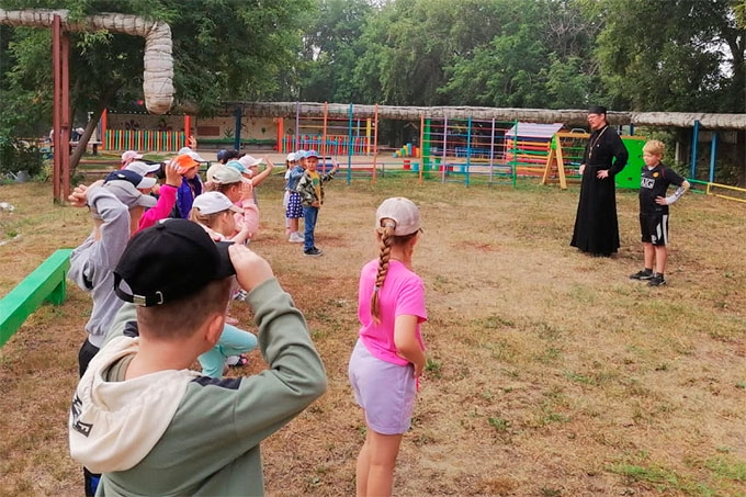 «Зарядка со стражем порядка» прошла в одном из шадринских детских садов