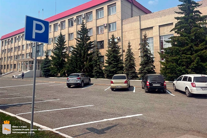 В Шадринске появятся дополнительные парковочные карманы