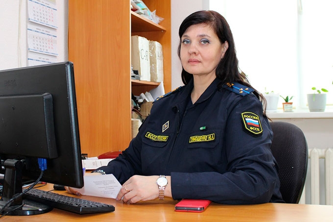 Судебный пристав Юлия Тимошенко оказала первую помощь жительнице Кургана