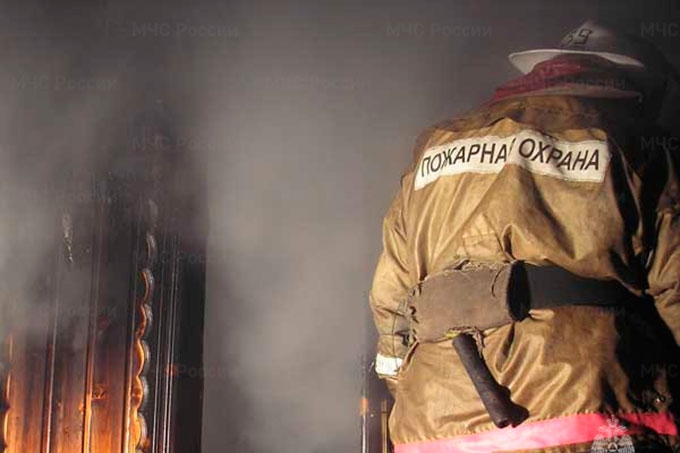 68-летний мужчина погиб во время пожара в селе Мокроусово Курганской области