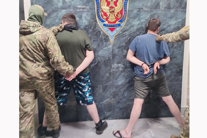 Четверо жителей Курганской области задержаны за производство синтетических наркотиков