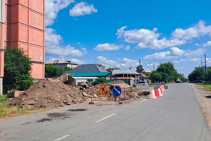 Ограничено движение автотранспорта на части улицы Февральская в Шадринске