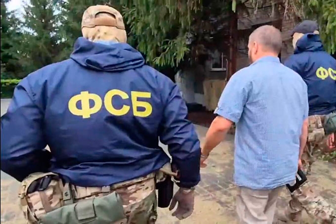Житель Шадринска задержан за экстремистские призывы в социальных сетях