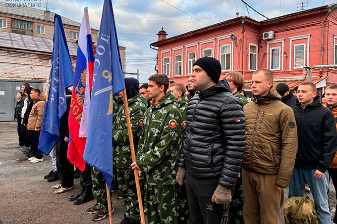 16 шадринцев пополнили ряды российской армии
