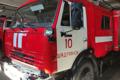38 сотрудников эвакуированы из горящего производственного бетонного цеха в Шадринске