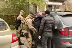 В Курганской области заключен под стражу подозреваемый в получении крупной взятки сотрудник РЖД