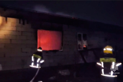 Житель Кетовского МО госпитализирован с ожогами после пожара в строящемся доме