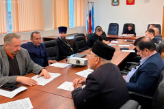 Около 300 иностранных граждан и лиц без гражданства числятся на миграционном учете в Шадринске