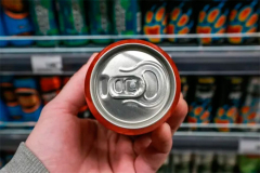 Свердловская область стала первым регионом запретившим продажу энергетиков