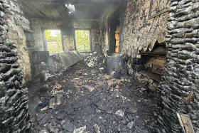В Половинском округе при пожаре погибла пожилая женщина